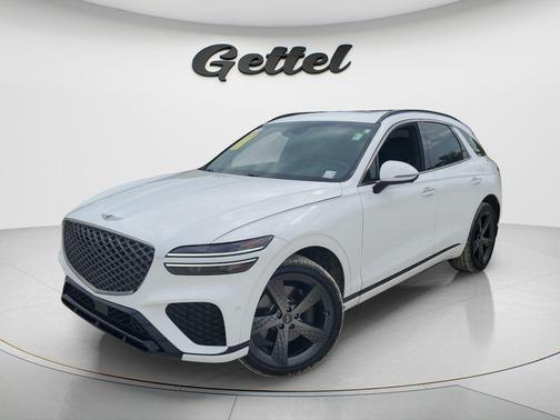 Alta White 2025 Genesis GV70 3.5T AWD Sport