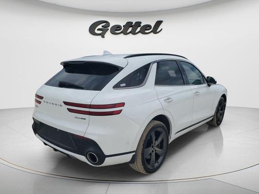 Alta White 2025 Genesis GV70 3.5T AWD Sport