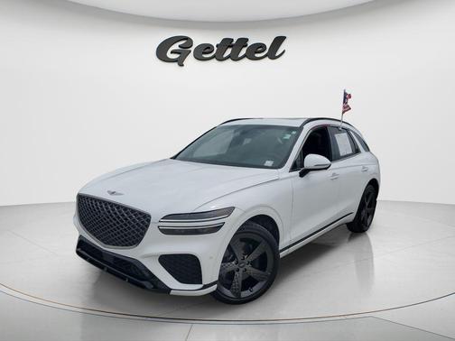 Alta White 2025 Genesis GV70 3.5T AWD Sport