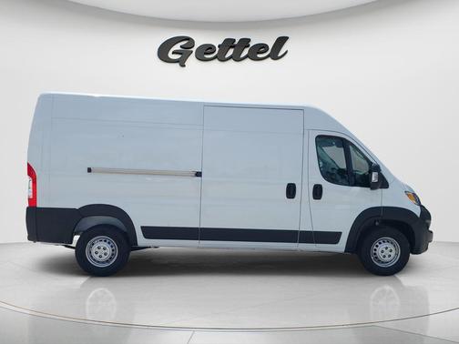 Bright White Clearcoat 2026 RAM ProMaster 3500 High Roof