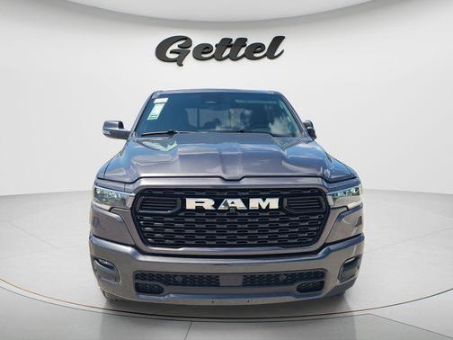 Granite Crystal Metallic Clearcoat 2026 RAM 1500 Big Horn/Lone Star