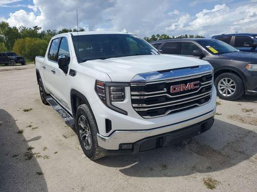 2024 GMC Sierra 1500 SLT