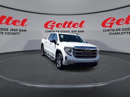 2024 GMC Sierra 1500 SLT