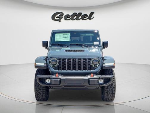 Anvil Clearcoat 2026 Jeep Gladiator Mojave X 4x4