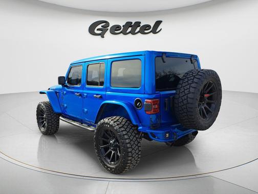 Hydro Blue Pearlcoat 2025 Jeep Wrangler Willys
