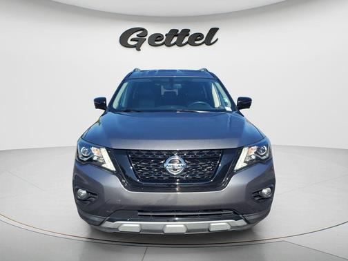 Gun Metallic 2020 Nissan Pathfinder SL 2WD