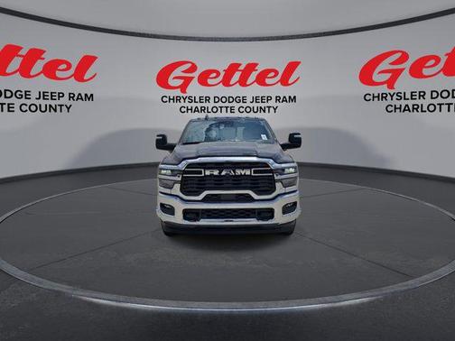 2025 RAM 3500 Tradesman Crew Cab 4x2 8' Box