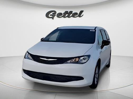 2026 Chrysler Voyager LX