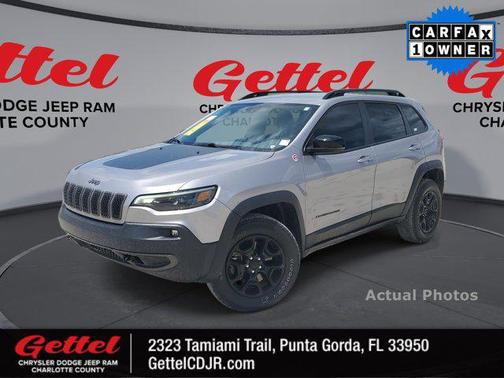 2022 Jeep Cherokee Trailhawk