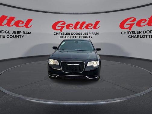 2023 Chrysler 300 Touring