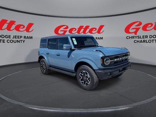 2024 Ford Bronco Outer Banks