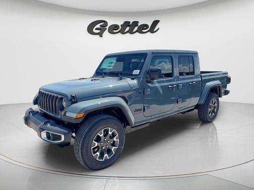 Anvil Clearcoat 2026 Jeep Gladiator Sahara 4x4
