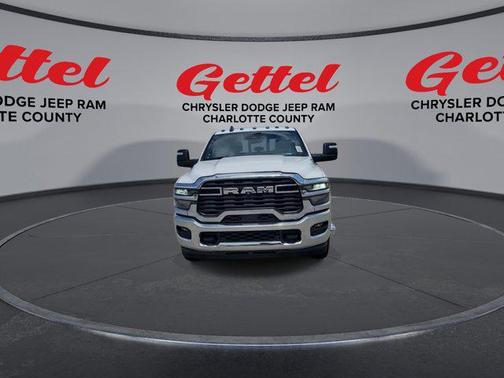 2025 RAM 3500 Tradesman Crew Cab 4x2 8' Box
