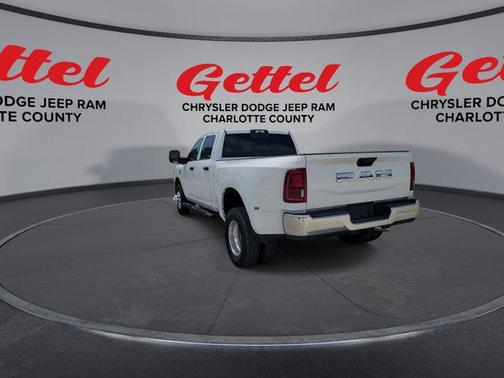 2025 RAM 3500 Tradesman Crew Cab 4x2 8' Box