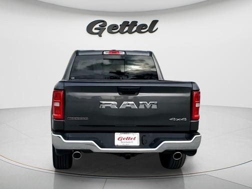 Granite Crystal Metallic Clearcoat 2026 RAM 1500 Big Horn/Lone Star