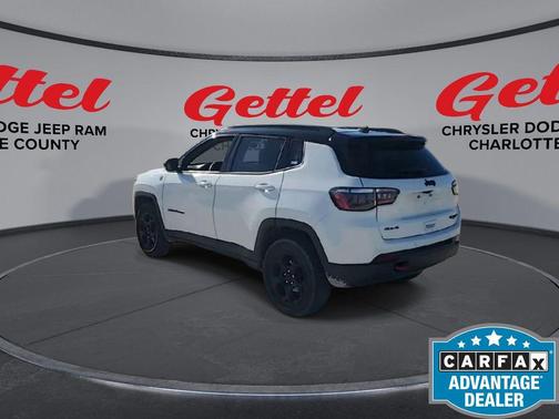 2023 Jeep Compass Trailhawk