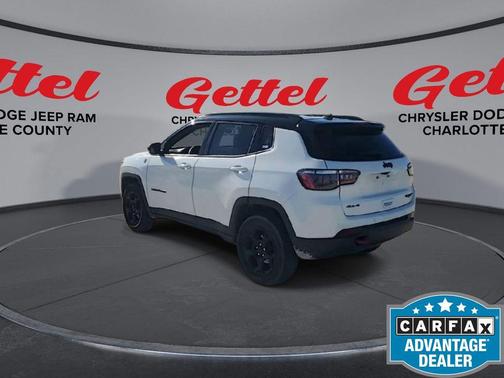 2023 Jeep Compass Trailhawk