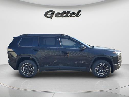Diamond Black Crystal Pearlcoat 2026 Jeep Cherokee Limited