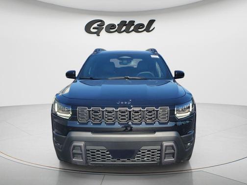 Diamond Black Crystal Pearlcoat 2026 Jeep Cherokee Limited