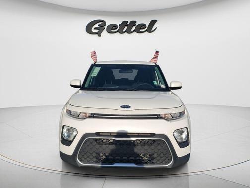 Snow White Pearl 2021 Kia Soul LX