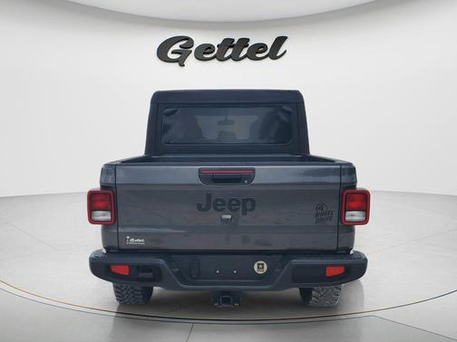 Granite Crystal Metallic Clearcoat 2021 Jeep Gladiator Willys 4x4