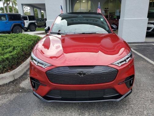 2022 Ford Mustang Mach-E GT