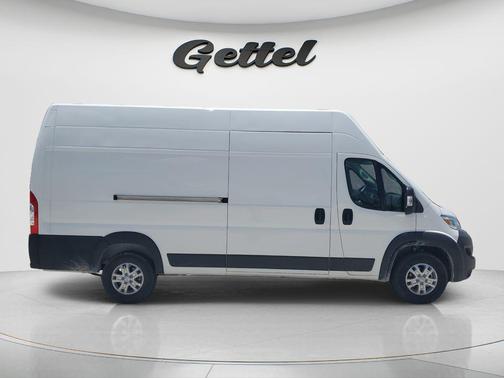 Bright White Clearcoat 2026 RAM ProMaster 3500 High Roof