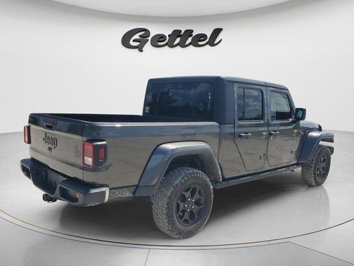 Granite Crystal Metallic Clearcoat 2022 Jeep Gladiator Willys 4x4