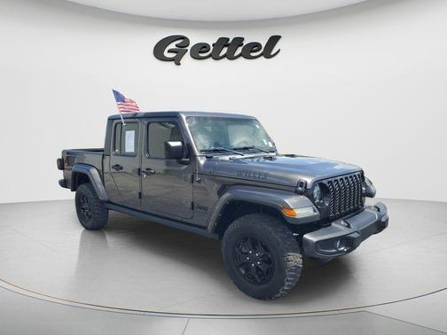 Granite Crystal Metallic Clearcoat 2022 Jeep Gladiator Willys 4x4