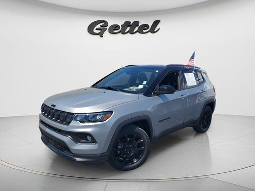 Billet Silver Metallic Clearcoat 2022 Jeep Compass Latitude