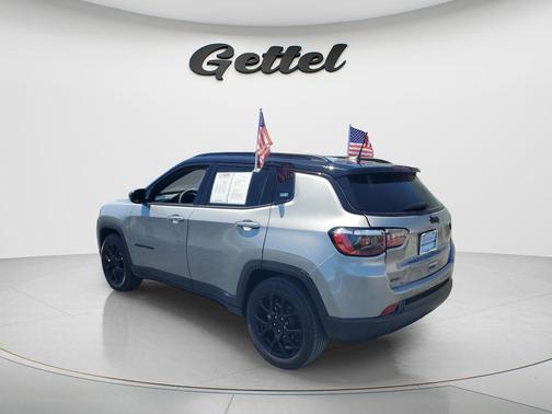 Billet Silver Metallic Clearcoat 2022 Jeep Compass Latitude