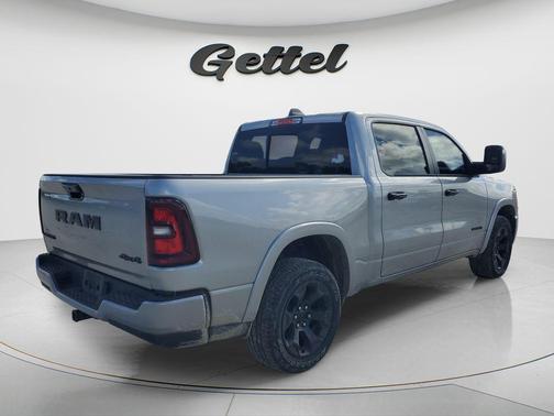 Billet Silver Metallic Clearcoat 2025 RAM 1500 Big Horn/Lone Star