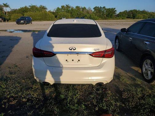 2018 INFINITI Q50 3.0t LUXE