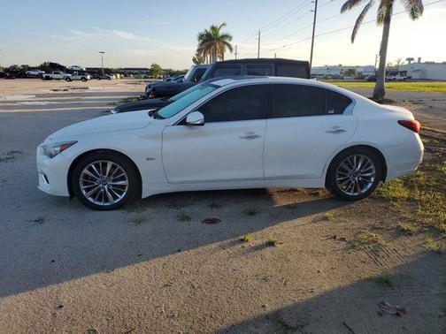 2018 INFINITI Q50 3.0t LUXE