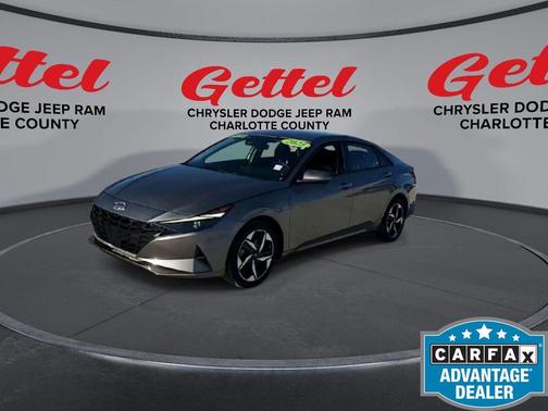 2023 Hyundai ELANTRA SEL