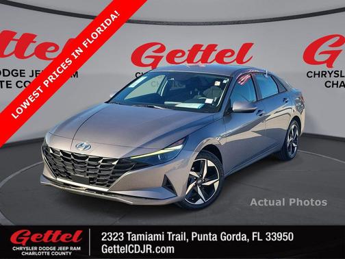 2023 Hyundai ELANTRA SEL