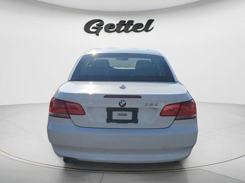 2009 BMW 328 328i