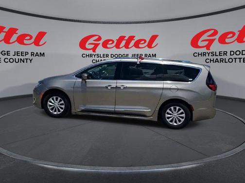 2018 Chrysler Pacifica Touring-L Plus