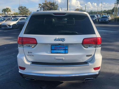 2021 Jeep Grand Cherokee Summit