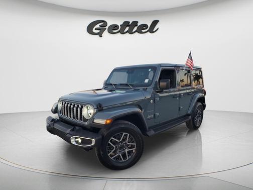 2024 Jeep Wrangler 4-Door Sahara 4x4
