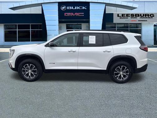 2024 GMC Acadia AWD AT4