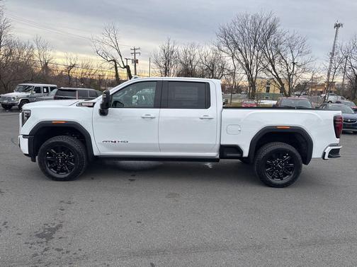 2026 GMC Sierra 2500 AT4