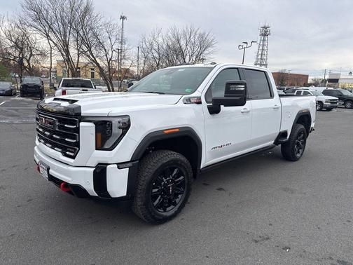 2026 GMC Sierra 2500 AT4