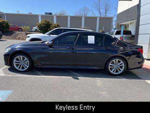 2016 BMW 750 i xDrive