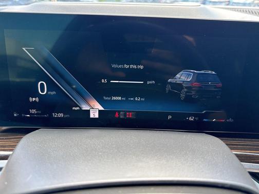 Black Sapphire Metallic 2025 BMW X7 xDrive40i