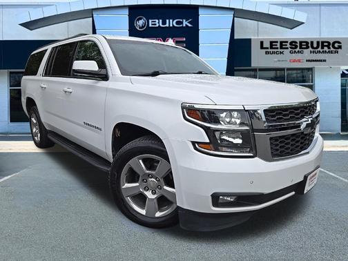 Summit White 2019 Chevrolet Suburban LT