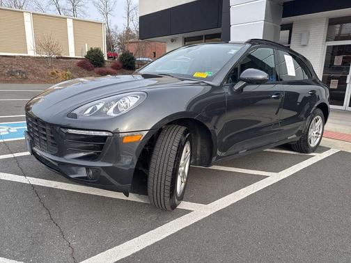 2018 Porsche Macan 