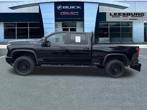 2024 Chevrolet Silverado 2500 4WD Crew Cab Standard Bed ZR2