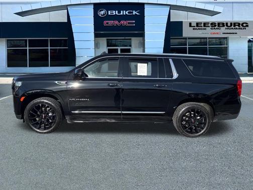 2022 GMC Yukon XL SLT
