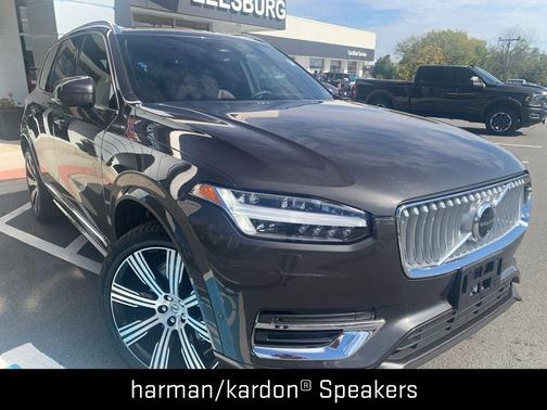 2025 Volvo XC90 B6 Ultra